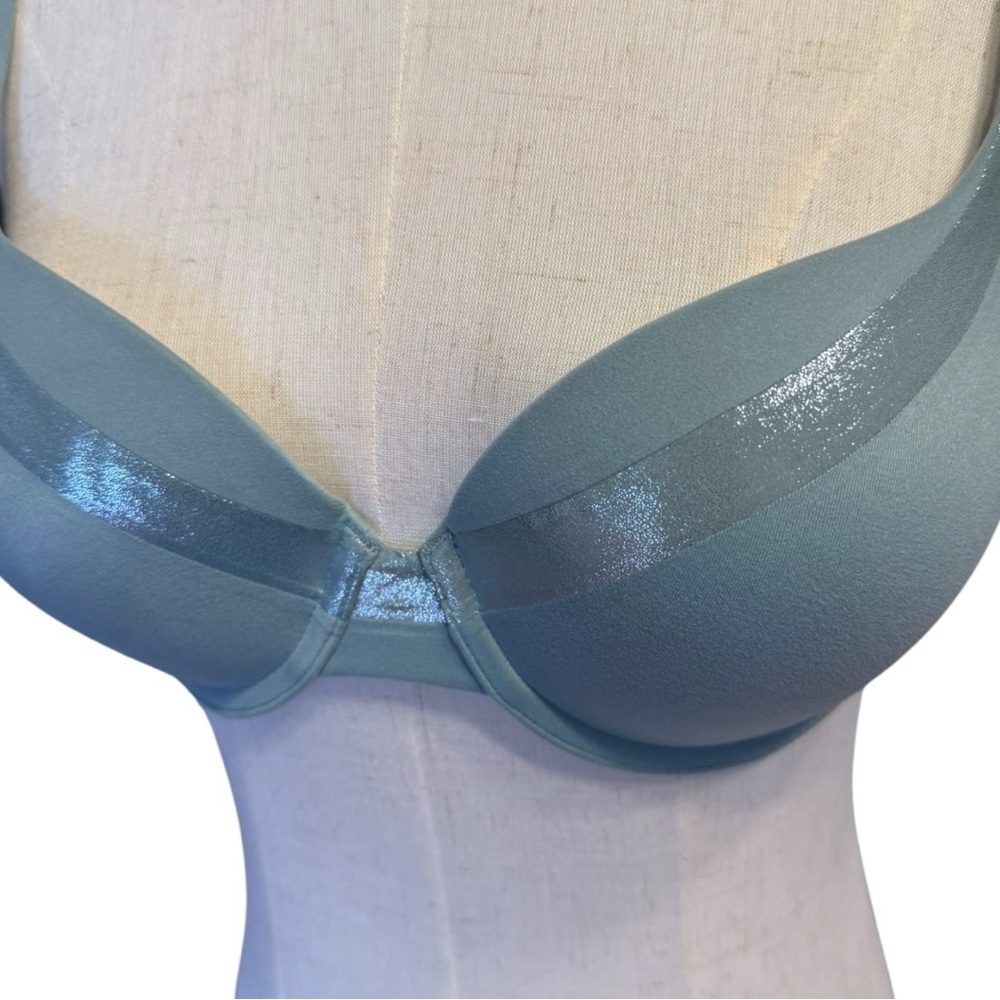 Victoria’s Secret Body By Victoria Perfect Shape Bra 34C Teal Smooth T-Shirt Bra - Picture 2 of 10